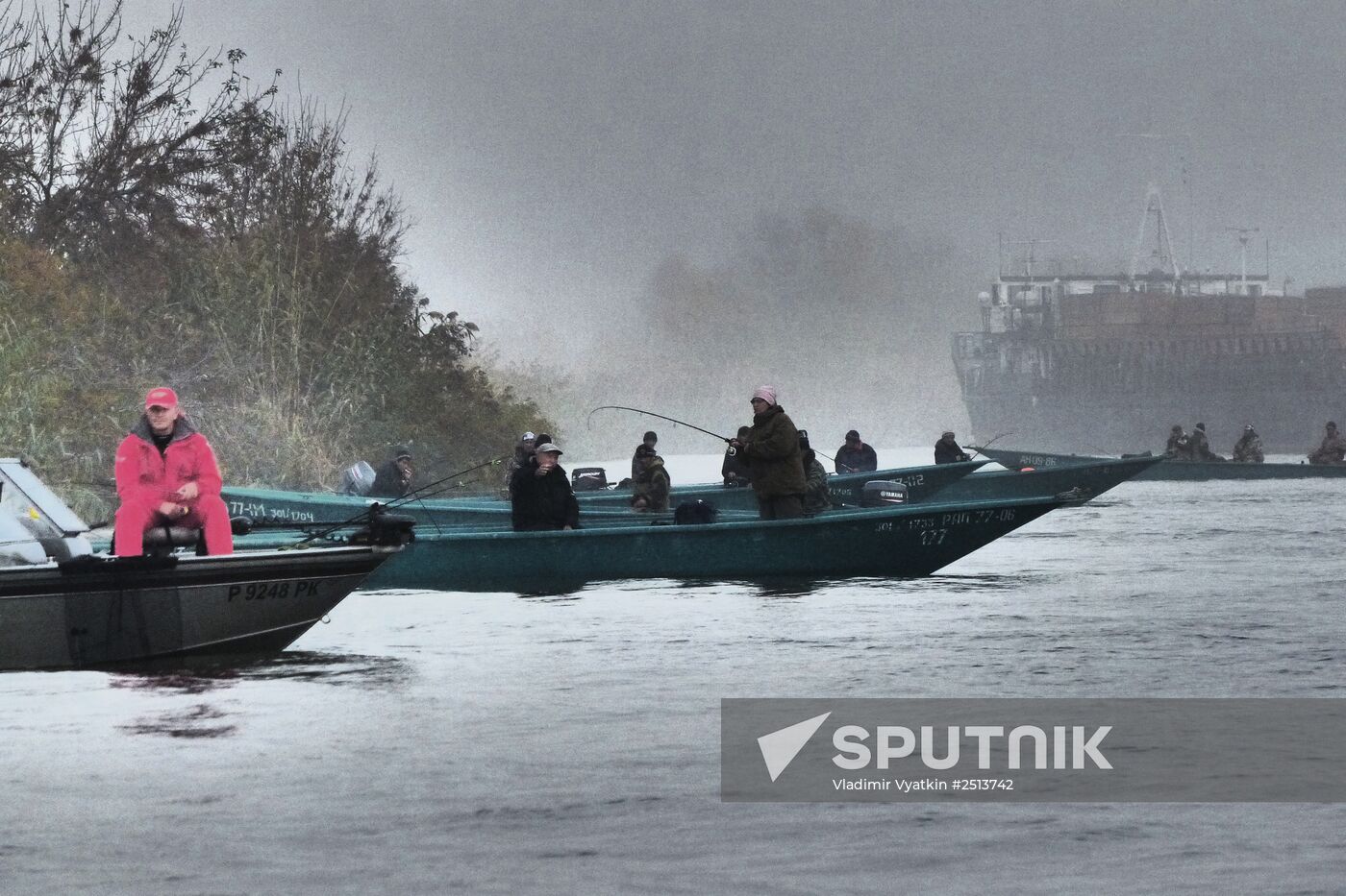 Fall fishing in Astrakhan Region