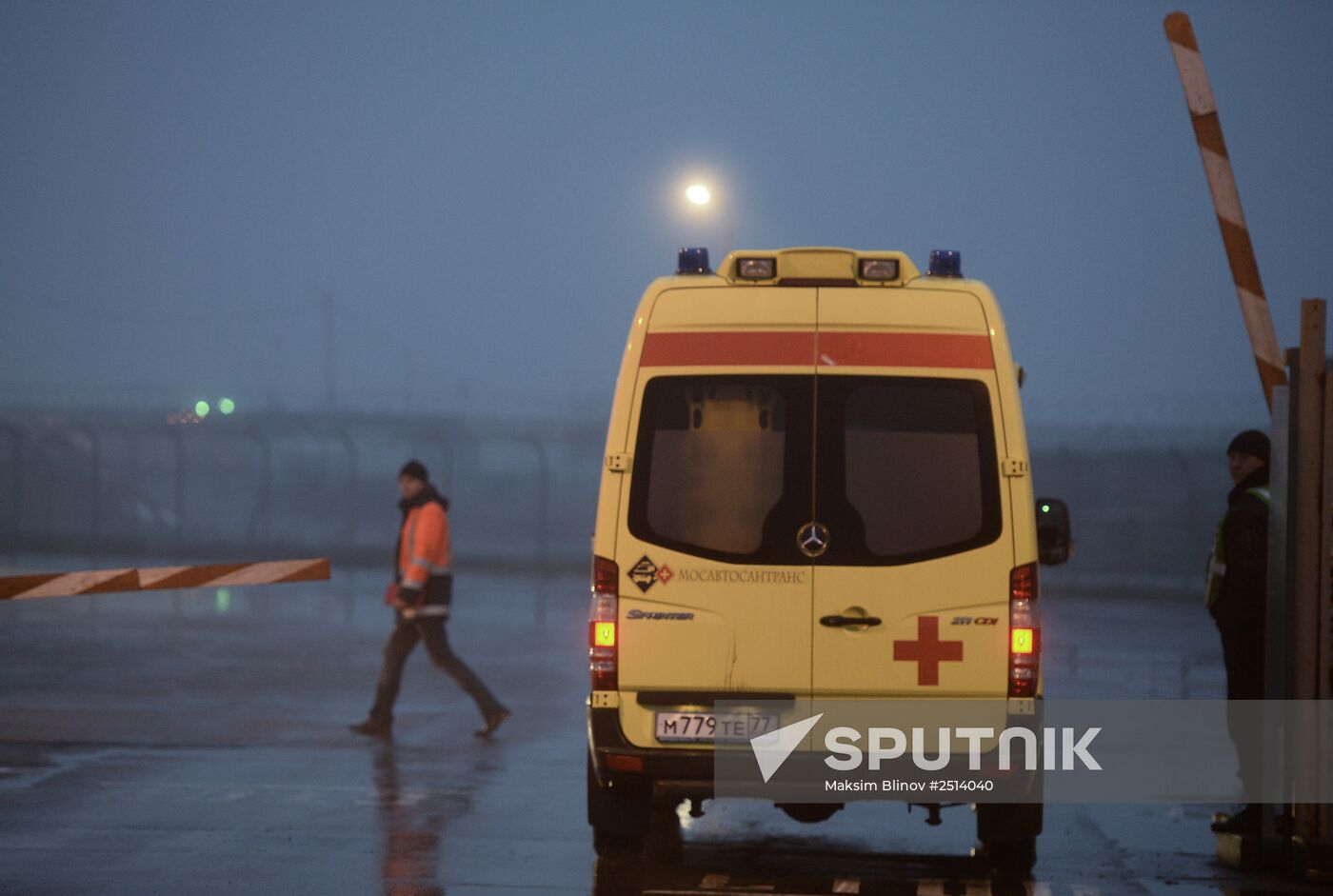 Plane crashes at Vnukovo airport