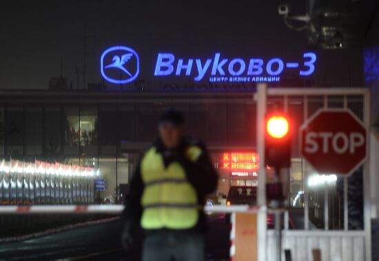 Plane crashes at Vnukovo airport