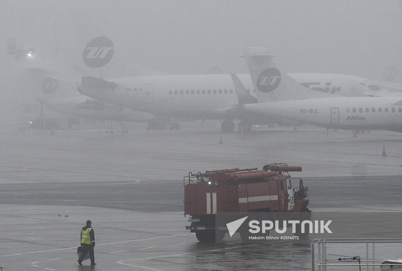 Plane crashes at Vnukovo airport