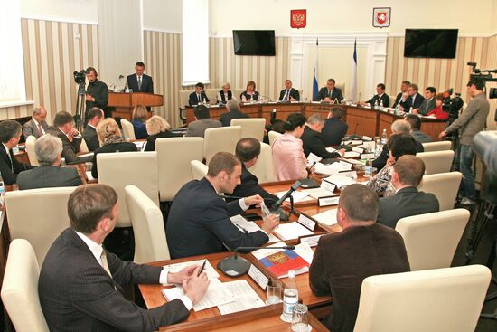 Meeting of the Crimea Council of Ministers in Simferopol