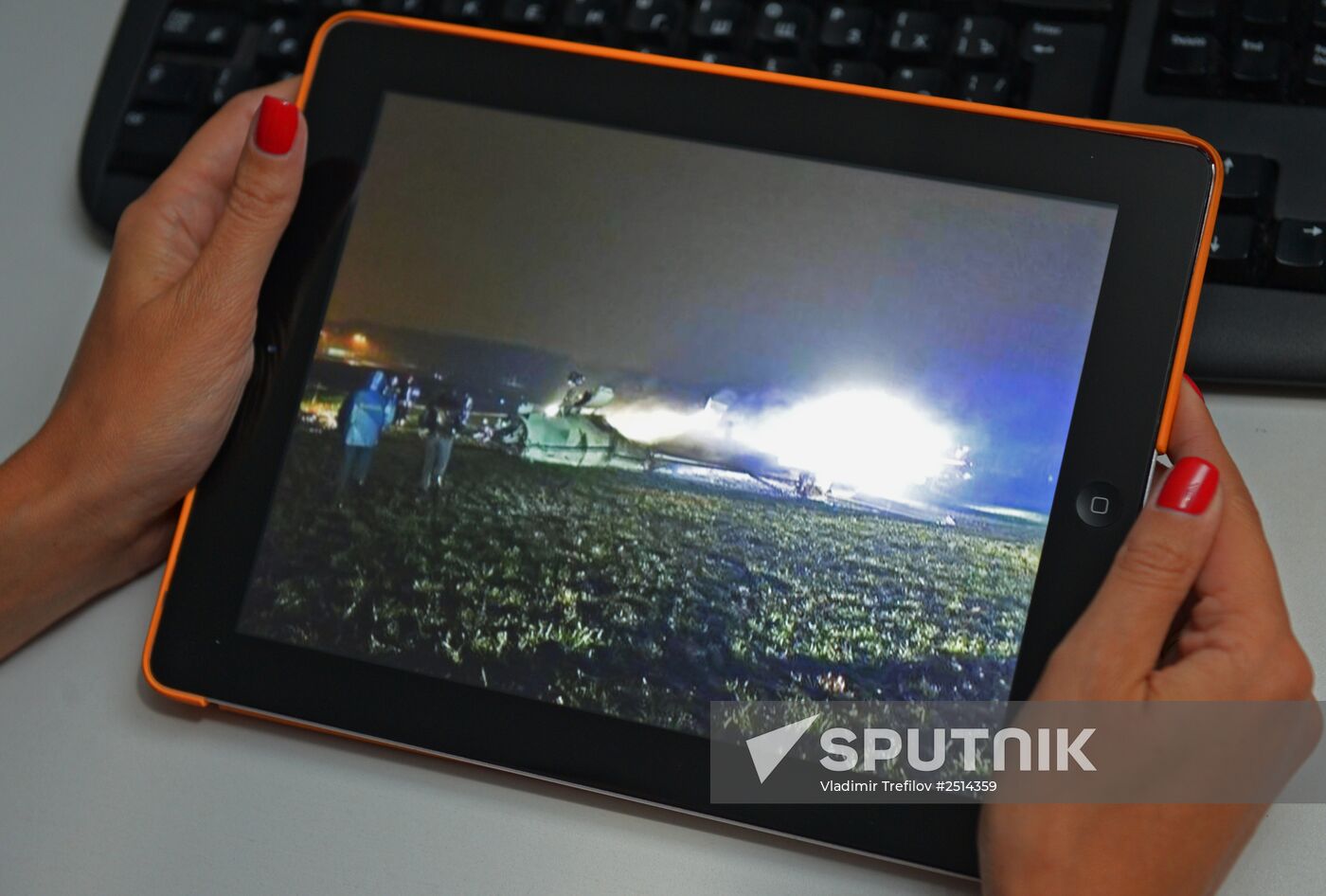 Plane crashes at Vnukovo airport