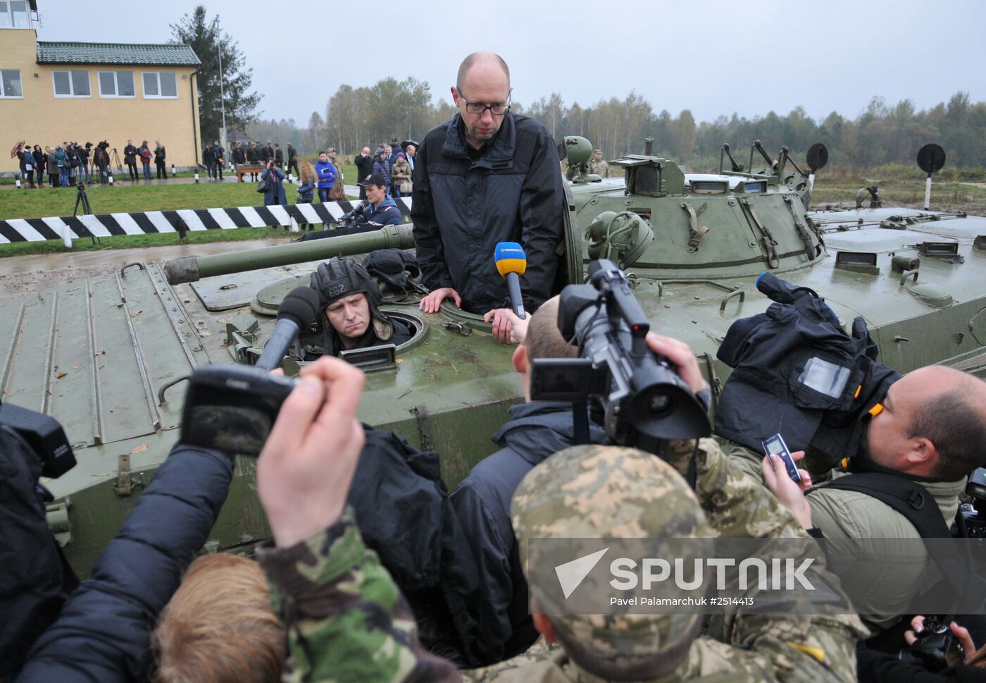 Ukrainian Prime Minister Arseny Yatsenyuk visits Lviv Region