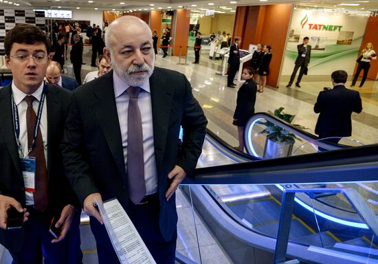 Russian Oil and Gas Industry Week. Day One