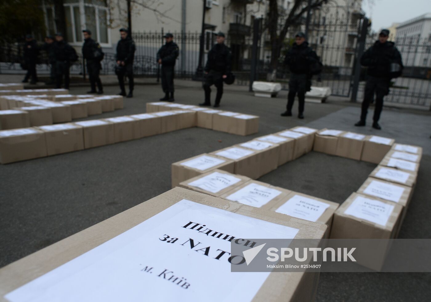 Batkivshchyna Party presents 3 million signatures in support of referendum on Ukraine's accession to NATO
