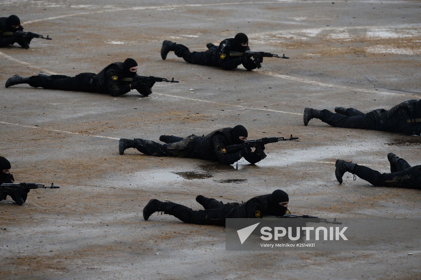 Equipment demonstration at Interpolitex-2014 security exhibition