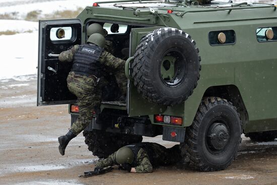 Equipment demonstration at Interpolitex-2014 security exhibition