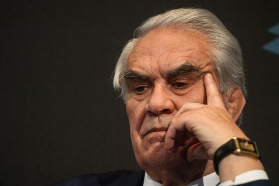 Russian Oil and Gas Industry Week. Day One