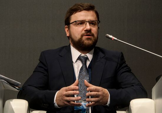 Russian Oil and Gas Industry Week. Day One