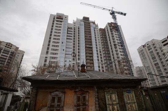 Residential housing construction in Novosibirsk
