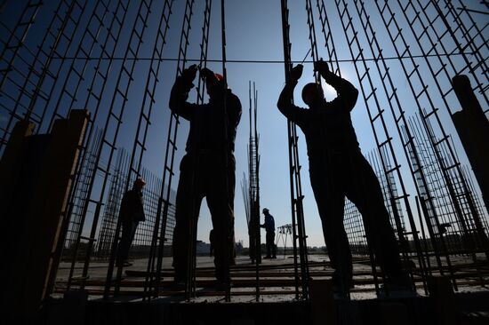 Residential housing construction in Novosibirsk
