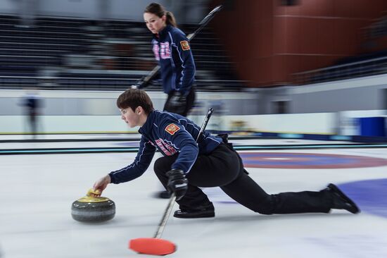Curling. Russian Super Cup. Day two