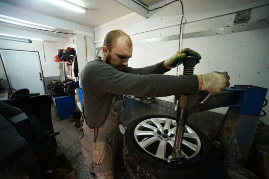 Tire workshop in Veliky Novgorod