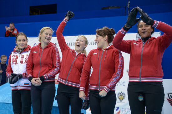 Russian Playdown for the European Curling Championships. Day Two