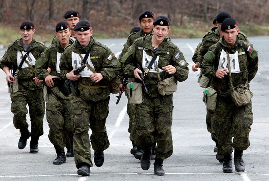 Marines hold exercise in Vladivostok