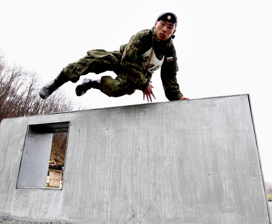 Marines hold exercise in Vladivostok