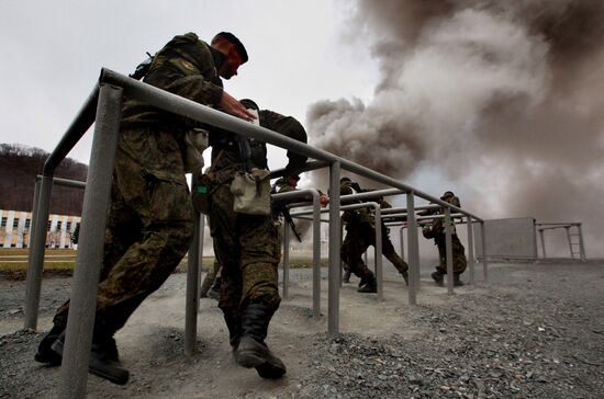 Marines hold exercise in Vladivostok