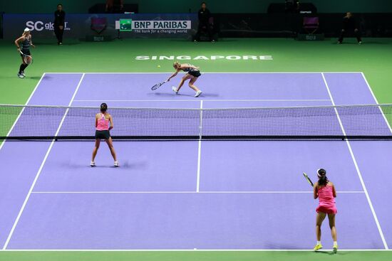 WTA Finals. Day Six