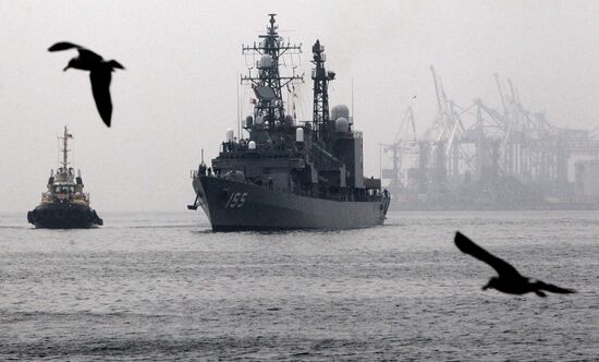 Japanese Maritime Self-Defense Force destroyer Hamagiri visits Vladivostok