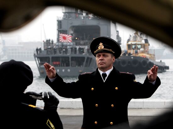 Japanese Maritime Self-Defense Force destroyer Hamagiri visits Vladivostok