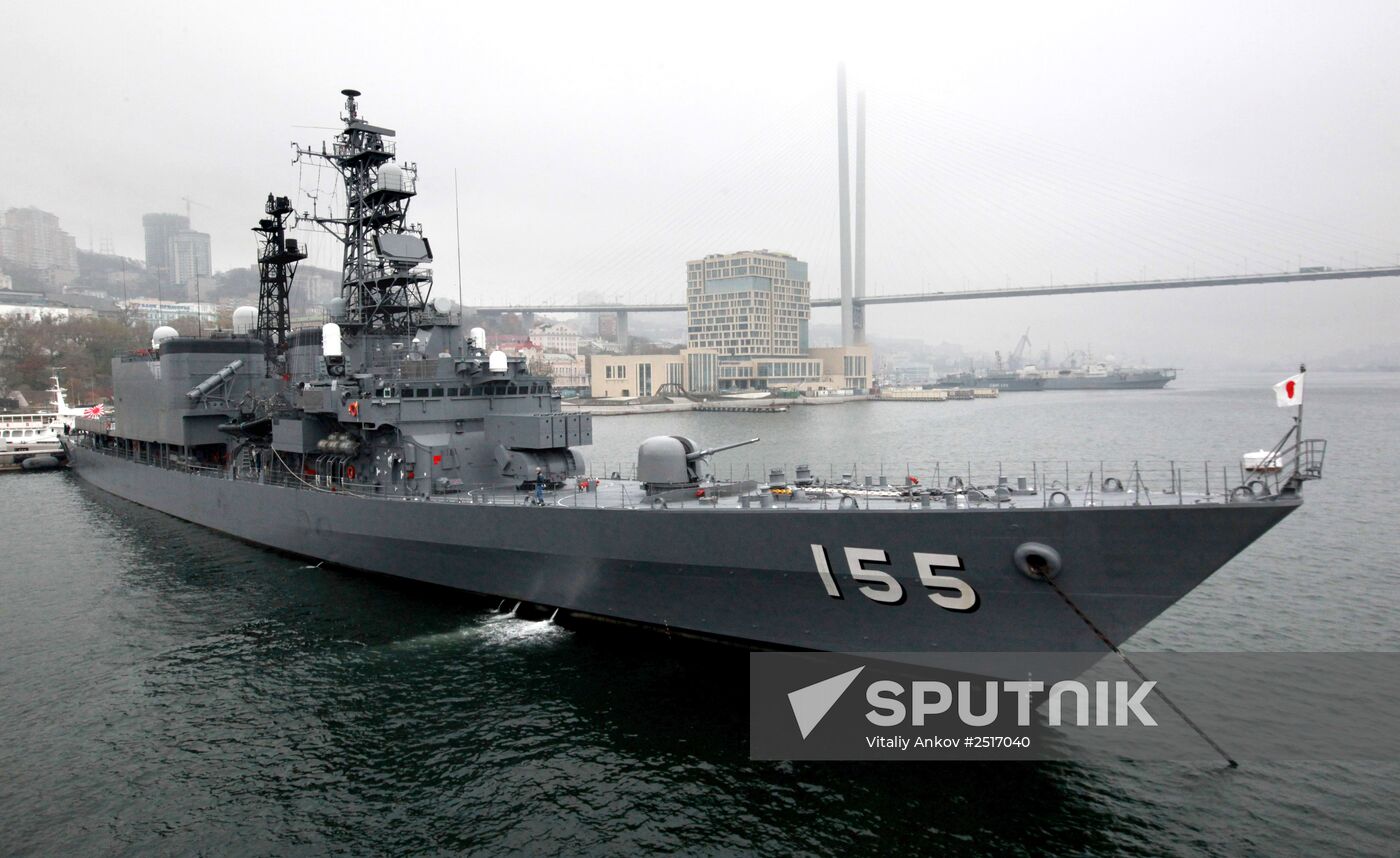 Japanese Maritime Self-Defense Force destroyer Hamagiri visits Vladivostok