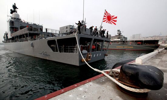 Japanese Maritime Self-Defense Force destroyer Hamagiri visits Vladivostok