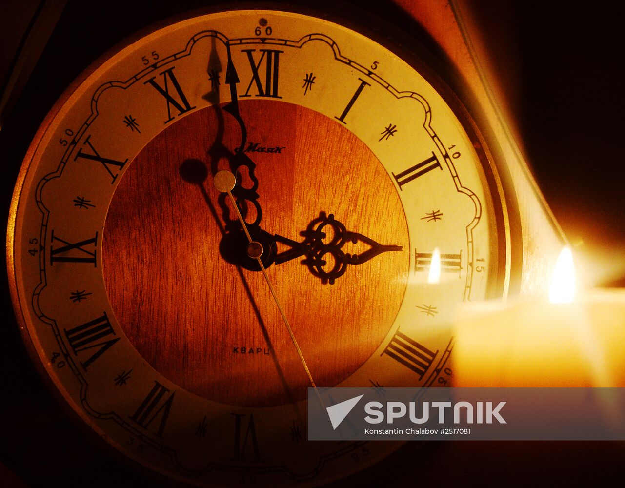 Clocks adjusted back from Summer Time across Russia