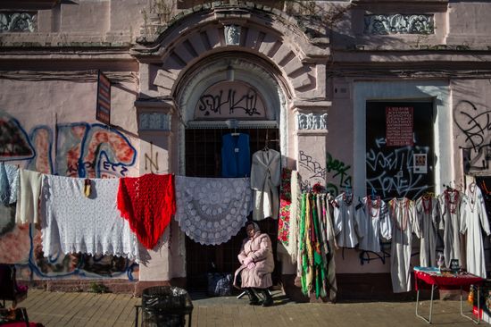 Ukraine on the eve of parliamentary election