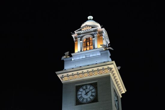 Clocks adjusted back from Summer Time across Russia