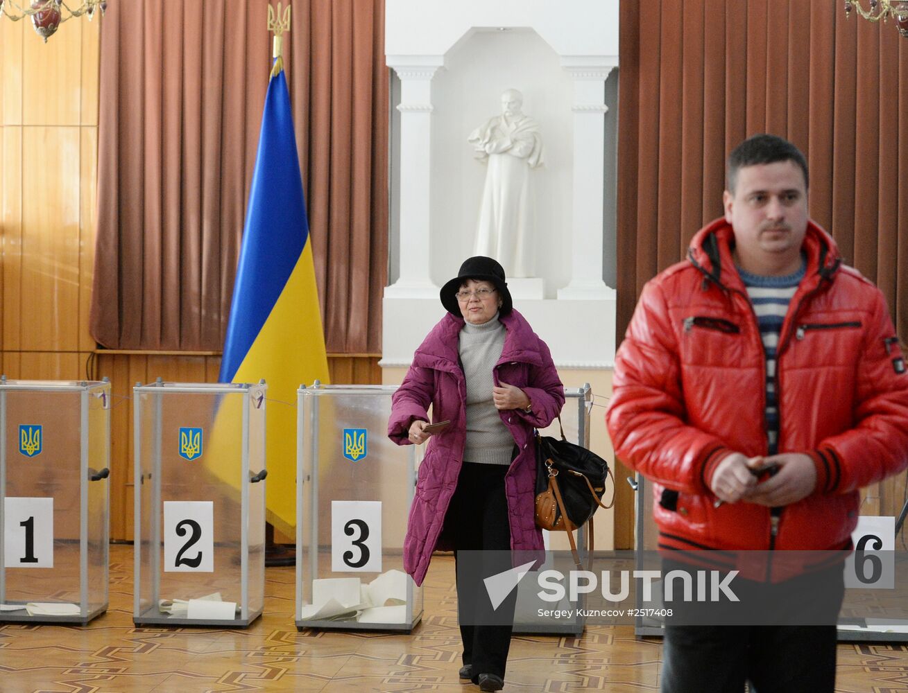 Ukraine's extraordinary parliamentary election in Ukraine's embassy in Moscow
