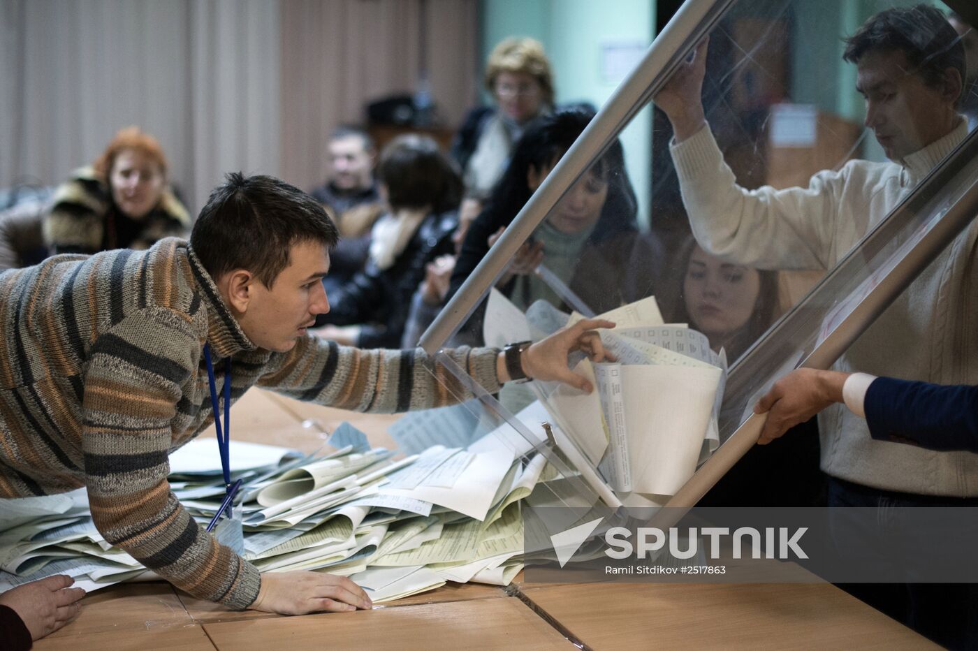 Counting ballots during election to Ukraine's Verkhovna Rada
