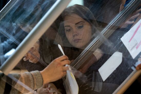 Counting ballots during election to Ukraine's Verkhovna Rada
