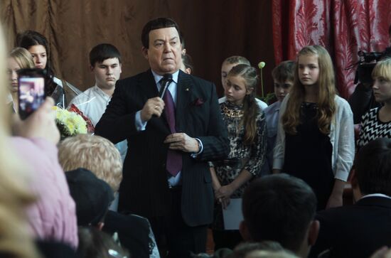 Singer Iosif Kobzon in Donetsk region