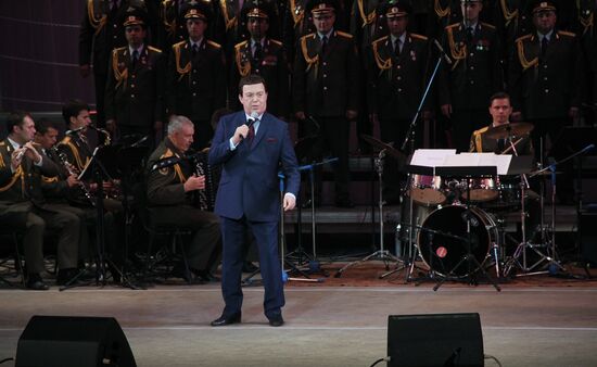 Singer Iosif Kobzon in Donetsk region