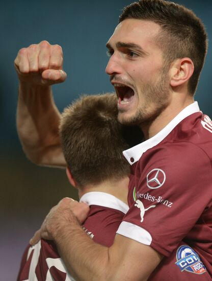 Football. RFPL. Dynamo vs. Rubin