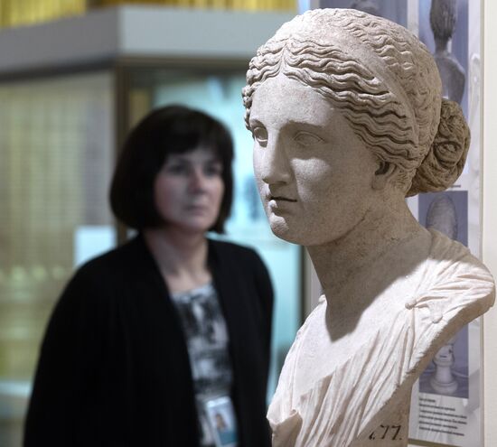 Opening of exhibition "Conservation in the Hermitage. Through the Prism of Time"