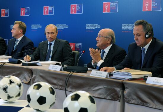 Vladimir Putin inspects progress in Luzhniki Sports Arena reconstruction