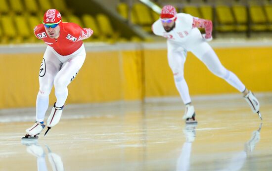 Speed skating. National qualifications