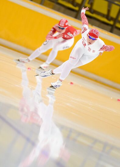 Speed skating. National qualifications