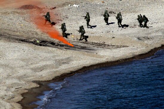 Pacific Fleet Marines hold exercise in Primorsky region