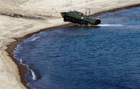 Pacific Fleet Marines hold exercise in Primorsky region