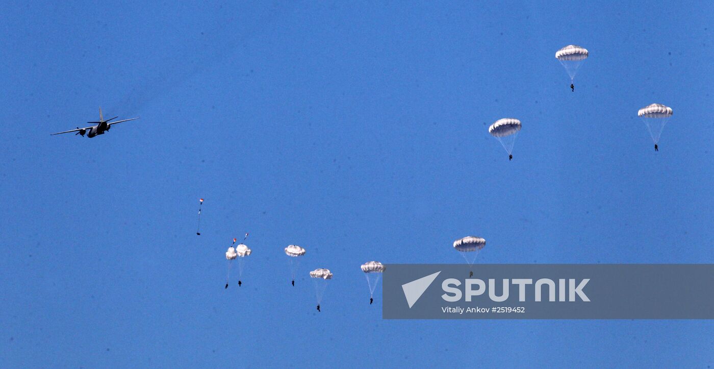 Pacific Fleet Marines hold exercise in Primorsky region
