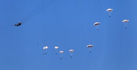 Pacific Fleet Marines hold exercise in Primorsky region