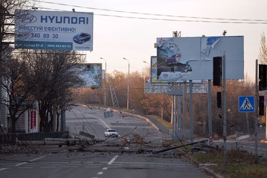 Donetsk ahead of republic's Head and People's Council elections