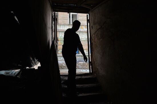 Donetsk ahead of early election of head and People's Council deputies of DPR