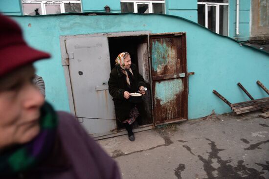 Donetsk ahead of early election of head and People's Council deputies of DPR