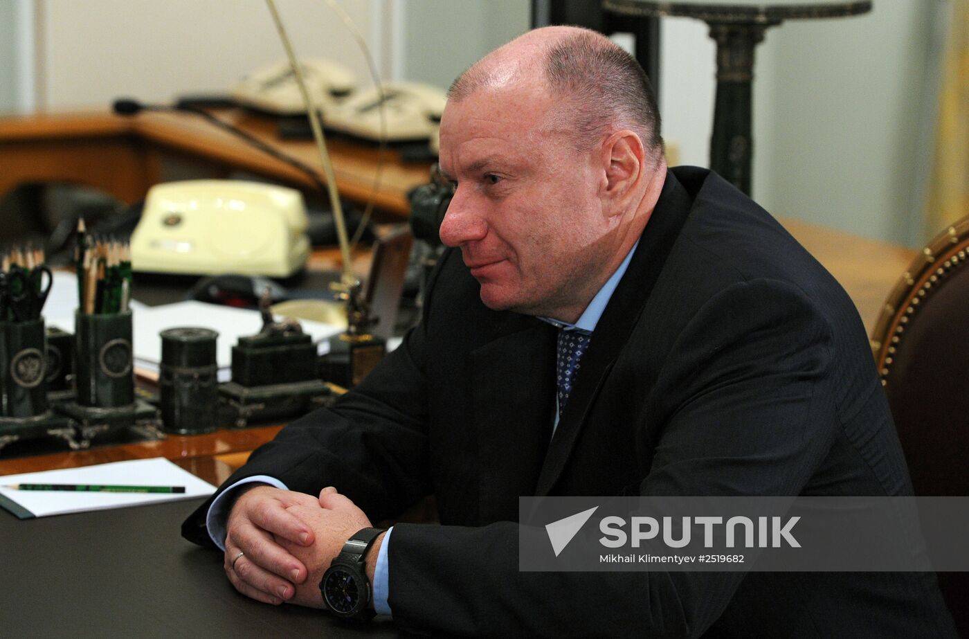 Vladimir Putin meets with Vladimir Potanin