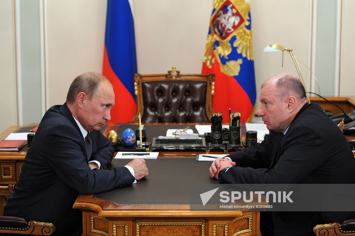 Vladimir Putin meets with Vladimir Potanin