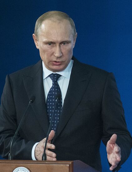 Vladimir Putin attends plenary meeting of 10th Conference of Russian Union of Rectors