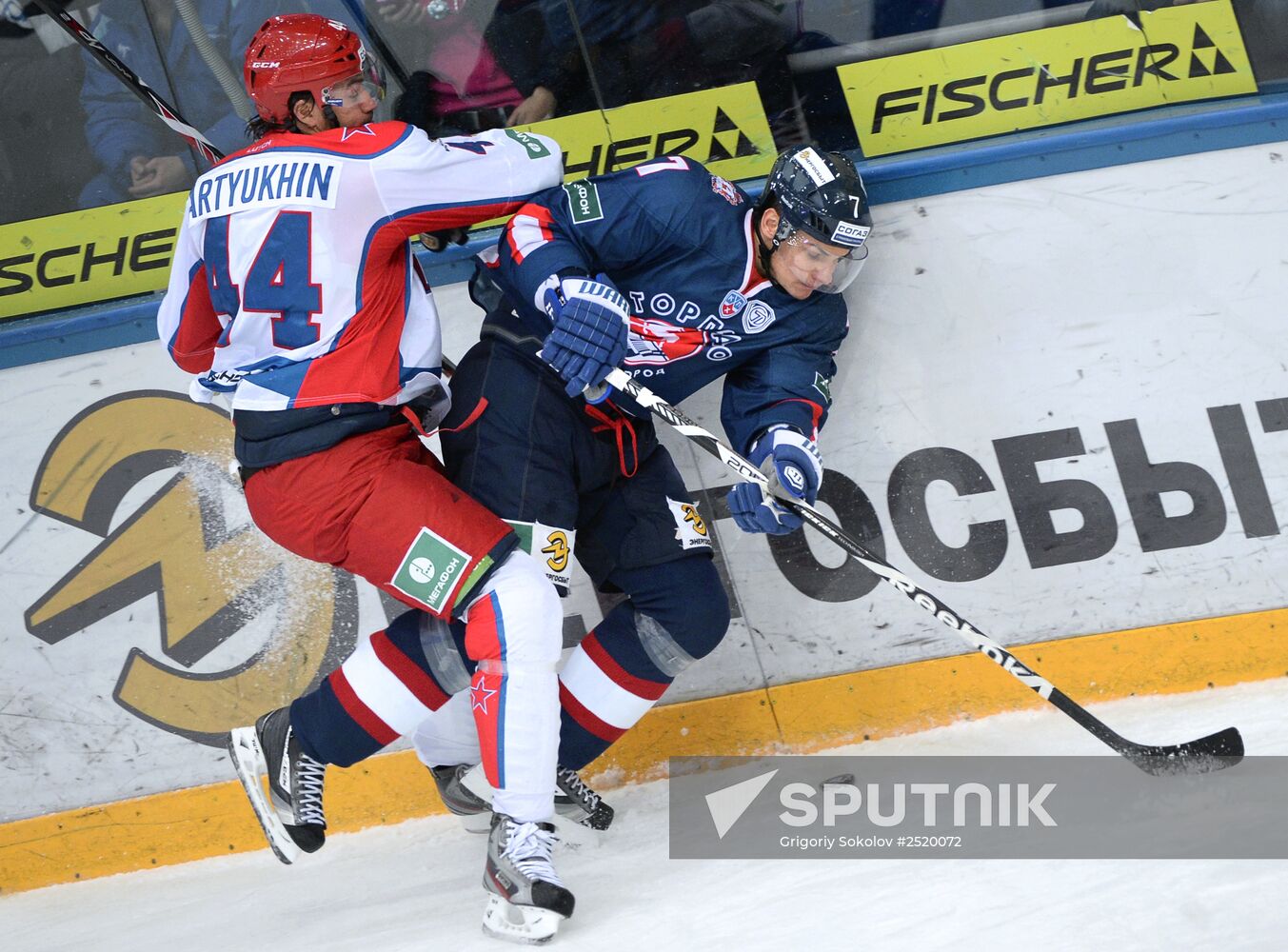 Ice hockey. KHL. Torpedo vs. CSKA